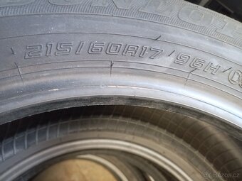 PNEU DUNLOP 215/60 R17 96H - 4