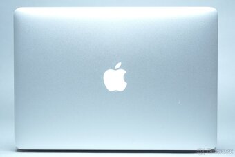 ZÁRUKA/Macbook Air 13.3"/I5 1.3GHZ/4GB RAM/256GB SSD/CZ/BAT - 4