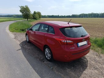 Hyundai i30, 1.6 GDI 99kW, kombi, 2.maj., ČR - 4