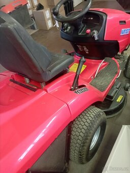 zahradní traktor, sekačka, motor Brigss , traktůrek - 4