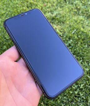 📱 iPhone 11 Black 64GB – top stav, nová baterie 🖤 - 4