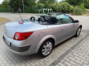 Renault Mégane 1.9 DCi 96 kW Karmann - 4