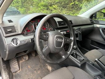 AUDI A4 B7 2.0TDI Náhradní díly - 4