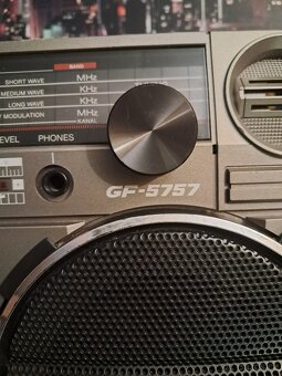 Radiomagnetofon Sharp GF-5757 - 4