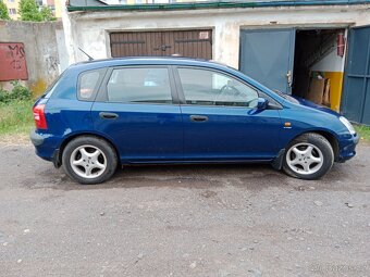Honda Civic - 4