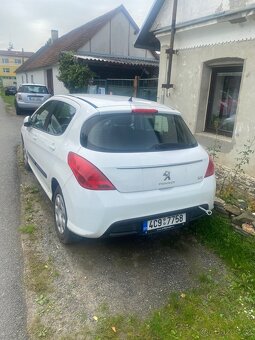 Peugeot 308 - 4