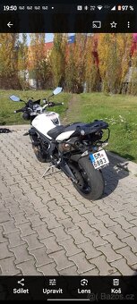 Triumph Street Triple 675R - 4