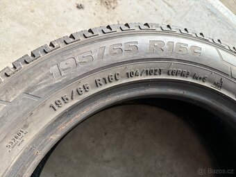 prodám zimní pneumatiky 195/65/16 Pirelli celá sada - 4
