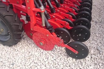 Secí stroj POZNANIAK - 4