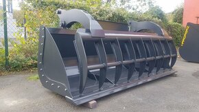 Lopata s přidržovačem - 4