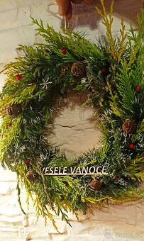 Ručně zdobené věnce - 4