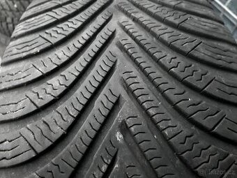 Sady  nebo 2ks zimních pneu 225/60 R17: - 4