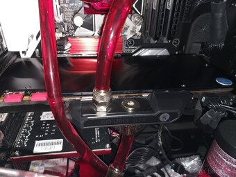 Gainward GTX 1080 Ti 11 GB - 4