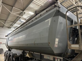 Prodám korbu Schwarzmuller - 4