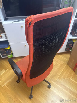 Kancelářská židle IKEA Markus - 4