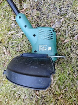 Elektrický vyžínač Bosch EasyGrassCut 23 (280 W, 23 cm)
- 4