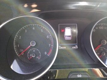 VW TOURAN - 4