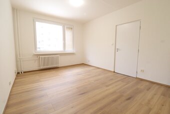 Pronájem pěkného bytu 1+1, 35 m2, Hradec Králové – ul. Formá - 4