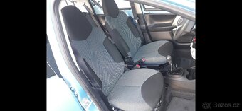 Toyota Aygo 1.0i-náhradní díly - 4