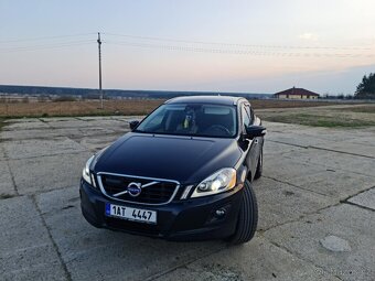Volvo XC60 2,4 D5 automat Summum 151kw 205 koní r.v. 2010 - 4