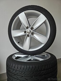 Orig. Skoda 5x100 Letní 215/40/17 - 4