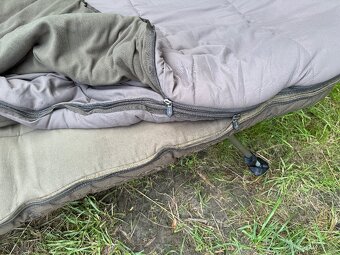 Avid Carp Lehátko Se Spacákem Benchmark X Memory Foam System - 4