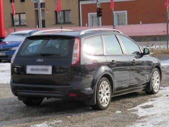 Ford Focus 1.8 i , 92 kW benzín, 2010 - 4