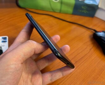 Prodám iPhone 7 32gb (100% kondice baterie) - 4