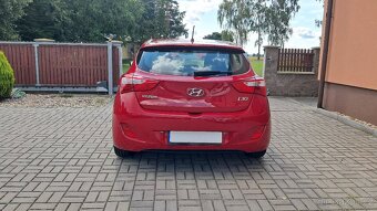 Hyundai i30, 1.6i / najeto 56 000 km ČR - 4