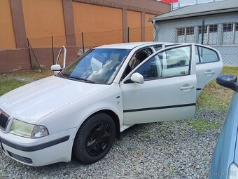 Škoda Octavia I - 4