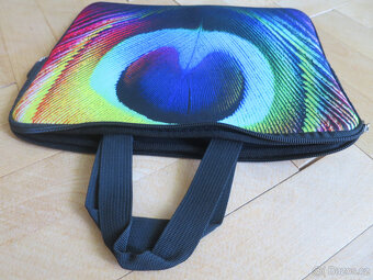 Nové barevné pouzdro na tablet / notebook - 4