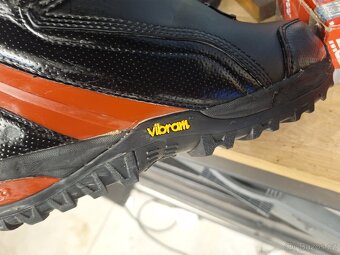 Burton Driver X 43,5 boty na snowboard - 4