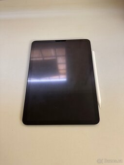 iPad Air M1 64GB + příslušenství - 4