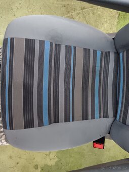 Otočná sedačka spolujezdec vw T5 T6 - 4