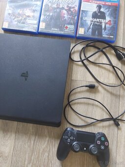 Ps4 slim - 4