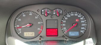 VW Golf 4 1,6/74kW - 4