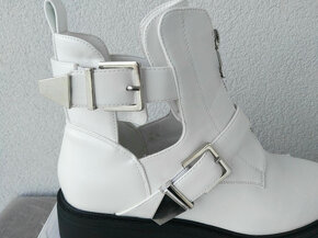 Bílé boty - 4