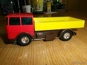 nakladne auto Ites na zotrvacnik / autodrahu - 4