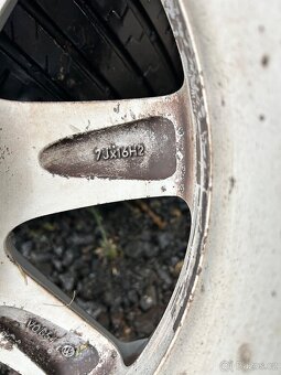 Kola na VW Touran - 4