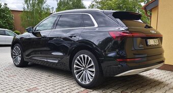 Audi e-tron 55 Quattro 300 kW 95 kWh 12/2020 +DPH - 4