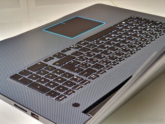 Herní notebook DELL | 17,3" | i7-8750H | GTX 1050Ti | 16GB - 4