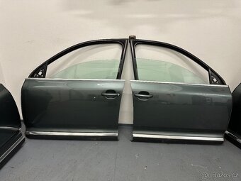 VW Touareg boční dveře - 4