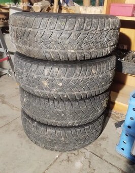 Prodám zimní kola Mercedes 15" - 4