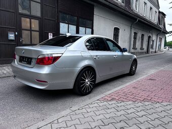 BMW 560L 520i najeto 113 tis km - 4