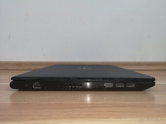 Notebook Dell Inspiron 15 3567, 2 GB grafická karta - 4