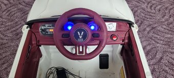 Dětské elektrické auto - 4