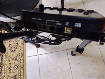 Elektricke bicí ALESIS - 4