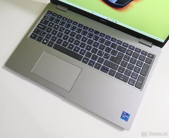 DELL 3560 /i7-1185G7/32GB/SSD512GB/T500/FULLHD/WIN11/ZÁRUKA - 4