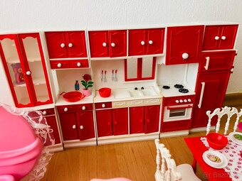 Retro hračky z 80.ket,kuchyň,skříň,křeslo,auto,atd. - 4