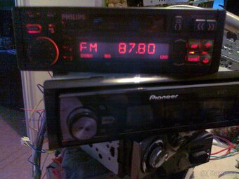 Prodám autorádio PHILIPS - 4